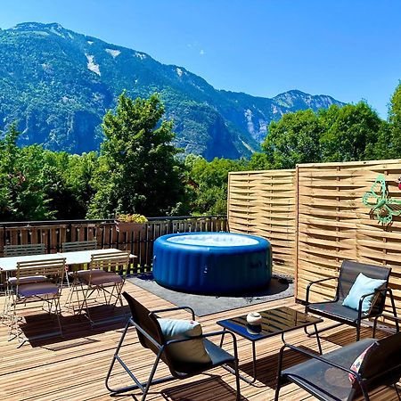 Le Dune Logement Le Bourg-dʼOisans Exteriör bild